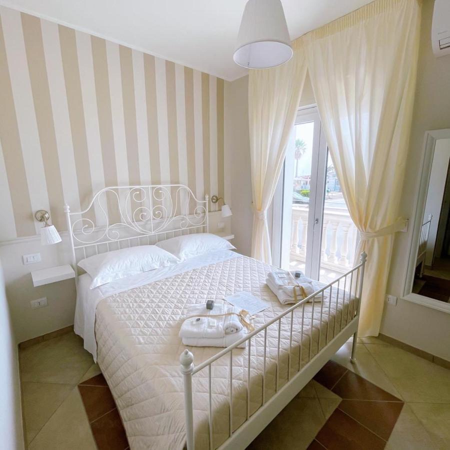 Crialesi Boutique Rooms Falerna Extérieur photo